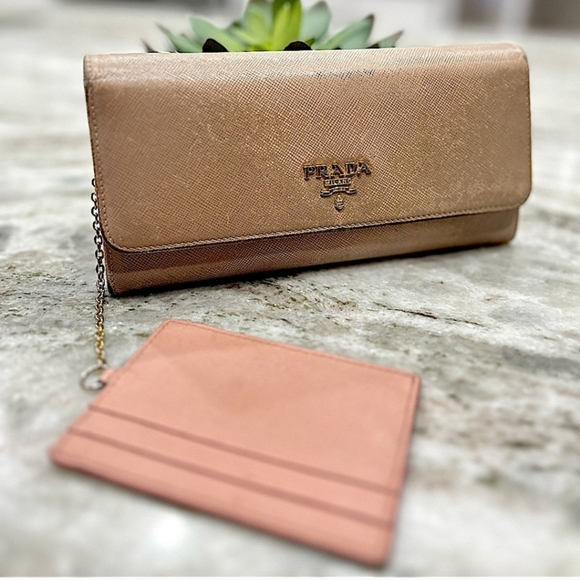 Authentic Prada Beige Saffiano leather long wallet - Picture 1 of 13